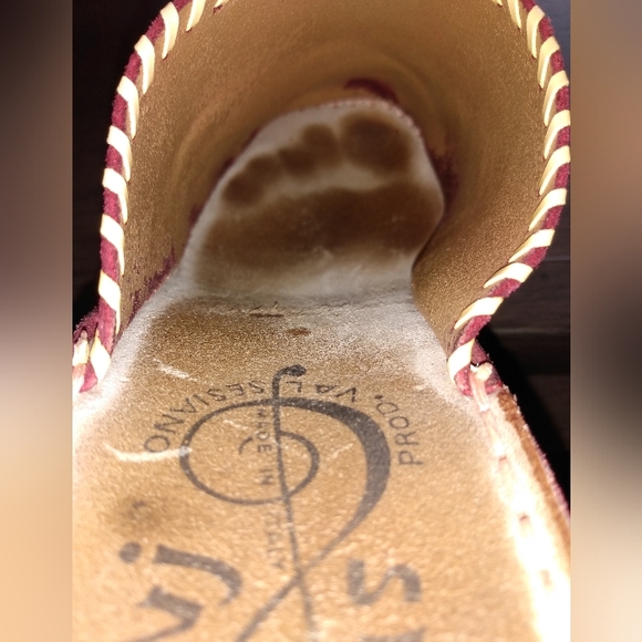 🔴 SALE VTG Red Suede/Leather Italian Clogs - Picture 9 of 10